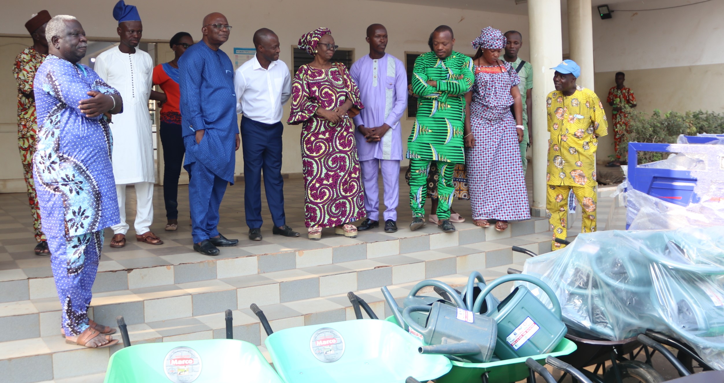 Projet "Porto-Novo, Ville Verte : Cérémonie de remise de matériels agricoles à la Plateforme multi acteurs