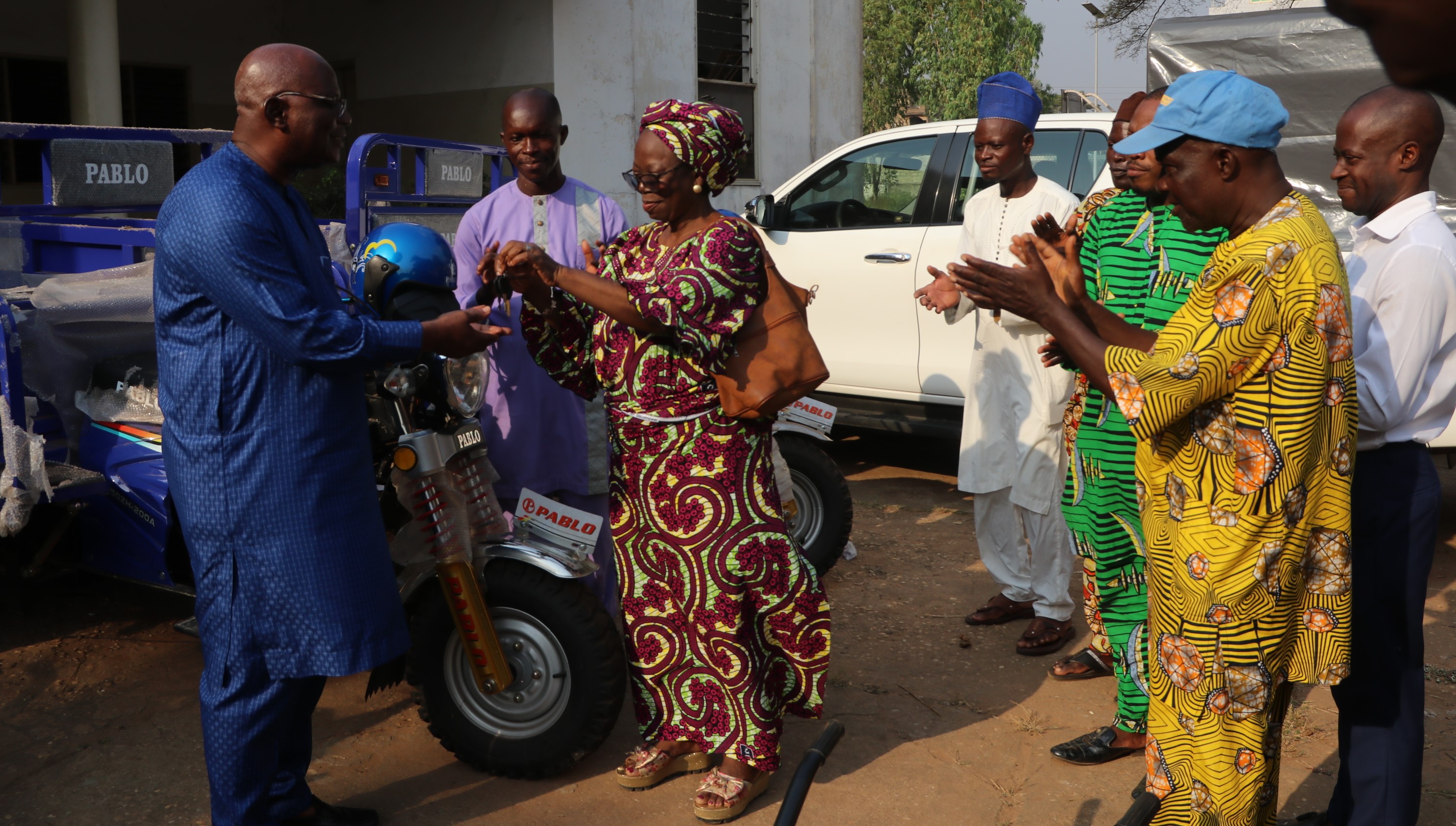 Projet "Porto-Novo, Ville Verte : Cérémonie de remise de matériels agricoles à la Plateforme multi acteurs
