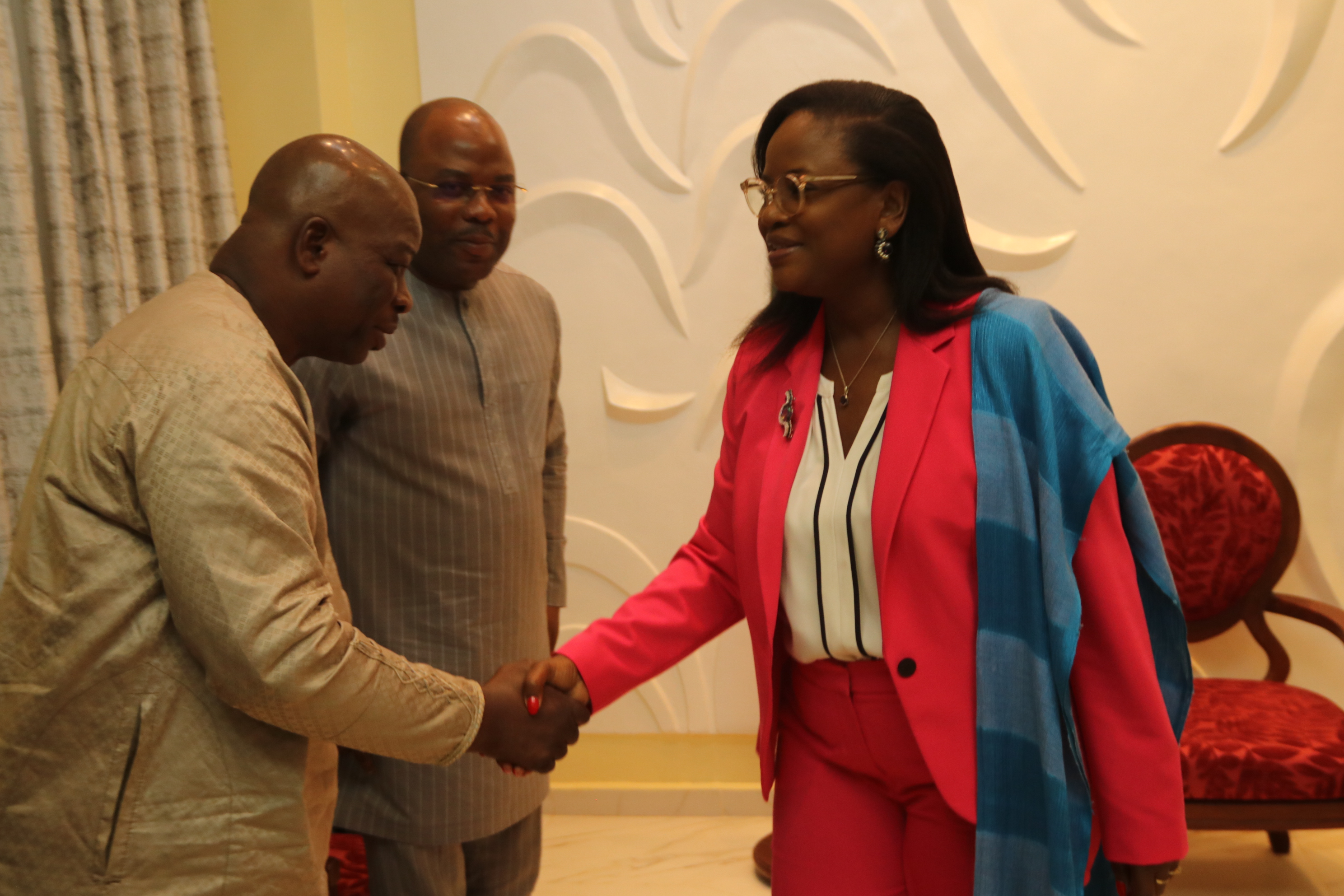 Audience à la Haute Cour de Justice : une délégation de la municipalité de Porto-novo reçue par la présidente Dandi GNAMOU 