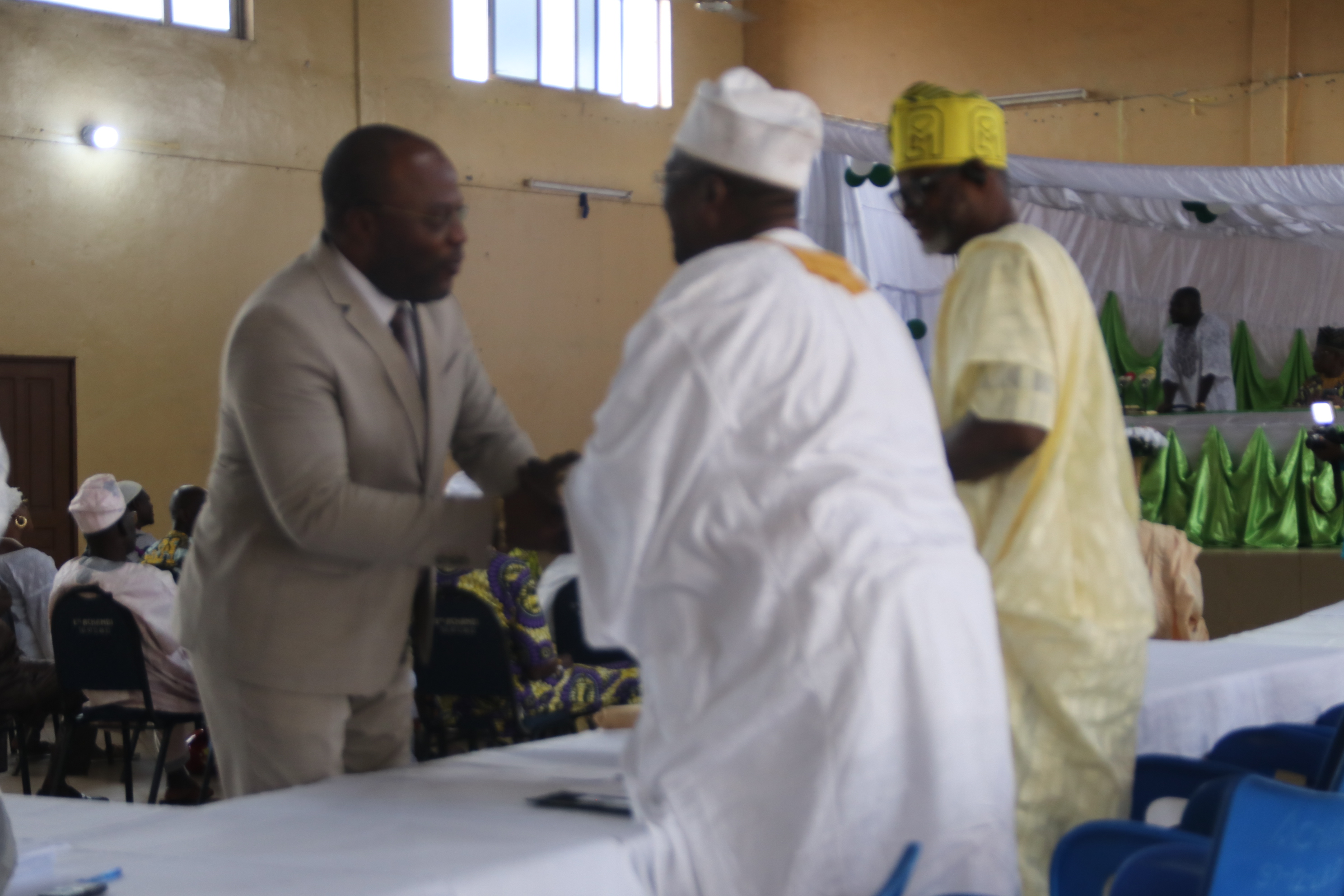 DISCOURS DU MAIRE A L’OCCASION DE LA QUATRIEME SESSION ORDINAIRE DE L’ANNEE 2024 Porto-Novo